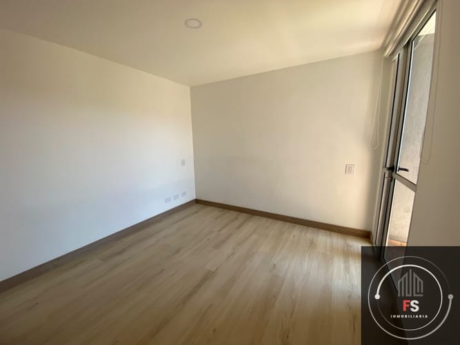 Apartamento de 3 alcobas en venta en Monteazul, Sabaneta, 78 m² · foto 11 de 17