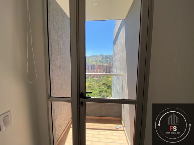 Apartamento de 3 alcobas en venta en Monteazul, Sabaneta, 78 m² · foto 13 de 17