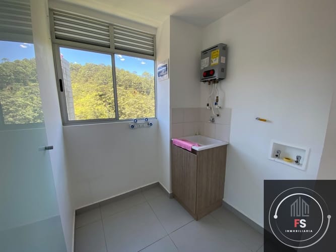 Apartamento de 3 alcobas en venta en Monteazul, Sabaneta, 78 m² · foto 17 de 17