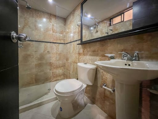 Apartamento de 3 alcobas en arriendo en Abadia Del Campo, Envigado, 82 m² · foto 8 de 13