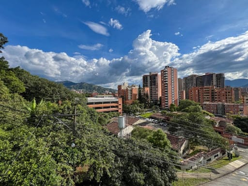 Apartamento de 3 alcobas en arriendo en Abadia Del Campo, Envigado, 82 m² · foto 11 de 13