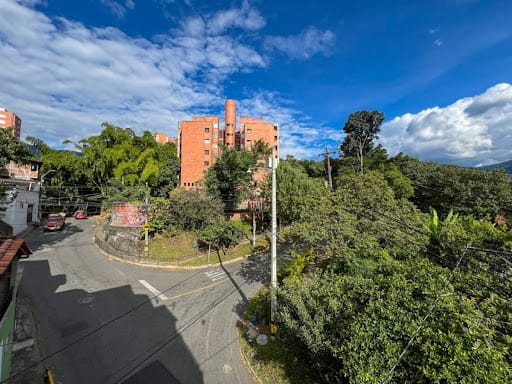 Apartamento de 3 alcobas en arriendo en Abadia Del Campo, Envigado, 82 m² · foto 12 de 13