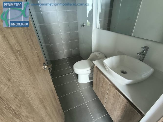 Apartamento de 2 alcobas en arriendo en Loma Del Escobero, Envigado, 72 m² · foto 9 de 14