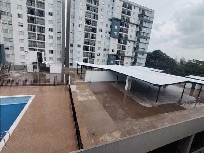 Apartamento de 3 alcobas en venta en Puerto Espejo, Armenia, 60 m² · foto 2 de 15