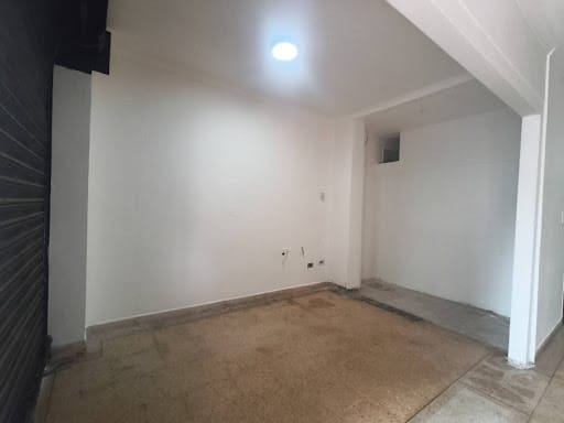 Local en arriendo en El Dorado, Envigado, 105 m² · foto 3 de 8