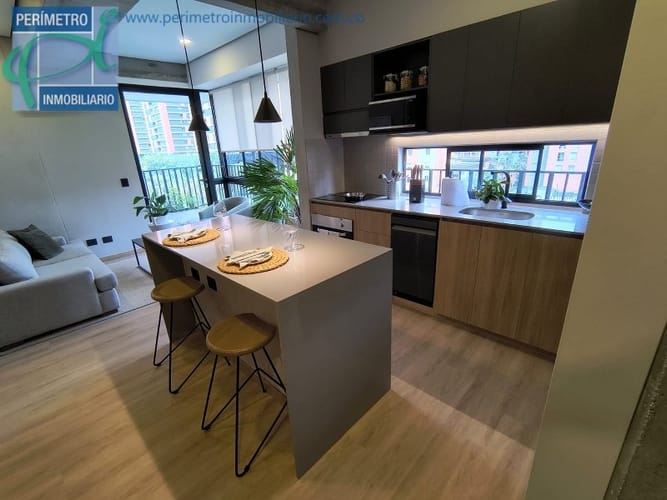 Apartamento de 1 alcoba en arriendo en Ciudad Del Río, Medellín, 52 m² · foto 2 de 23