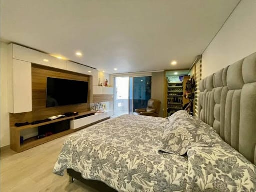 Casa de 4 alcobas en venta en El Trapiche, Sabaneta, 528 m² · foto 10 de 24
