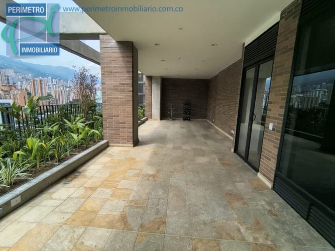 Apartamento de 1 alcoba en arriendo en Ciudad Del Río, Medellín, 52 m² · foto 21 de 23