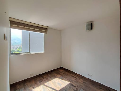Apartamento de 3 alcobas en venta en Las Antillas, Envigado, 61 m² · foto 10 de 15