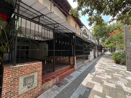 Local en arriendo en Las Acacias, Medellín, 80 m² · foto 12 de 13