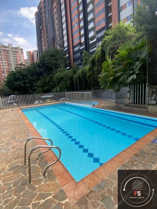 Apartamento de 3 alcobas en arriendo en Camino Verde, Envigado, 53 m² · foto 12 de 12