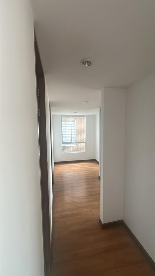 Apartamento de 3 alcobas en venta en Usaquen, Bogotá, 86 m² · foto 11 de 14