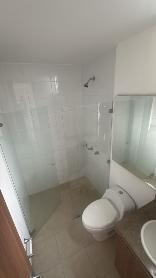 Apartamento de 3 alcobas en venta en Usaquen, Bogotá, 86 m² · foto 7 de 14