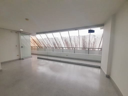 Oficina en arriendo en Zona Centro, Envigado, 24 m² · foto 2 de 8