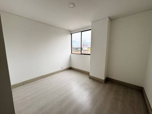 Apartamento de 2 alcobas en venta en El Portal, Itagüí, 86 m² · foto 21 de 24