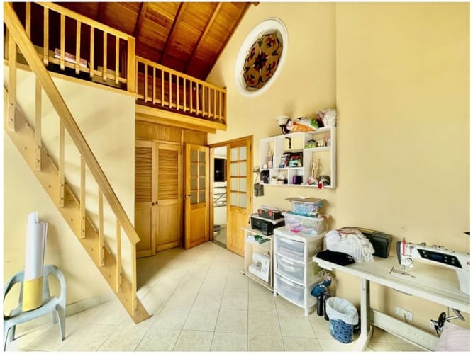 Casa de 4 alcobas en venta en Las Palmas, Medellín, 360 m² · foto 14 de 23