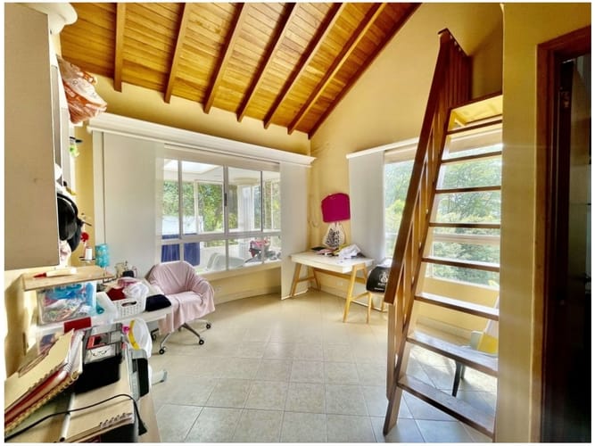 Casa de 4 alcobas en venta en Las Palmas, Medellín, 360 m² · foto 15 de 23