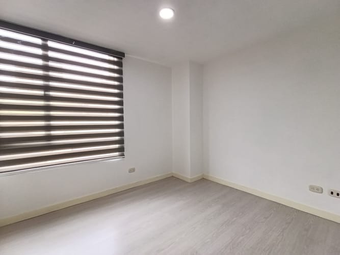 Apartamento de 3 alcobas en arriendo en El Poblado, Medellín, 93 m² · foto 12 de 15