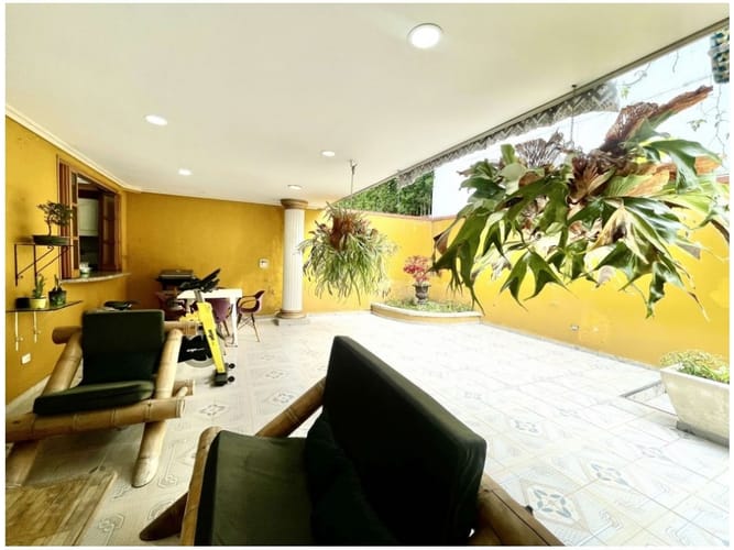 Casa de 4 alcobas en venta en Las Palmas, Medellín, 360 m² · foto 18 de 23