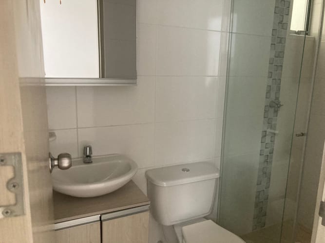 Apartamento de 3 alcobas en venta en Ub. San Remo, Los Patios, 48 m² · foto 10 de 20