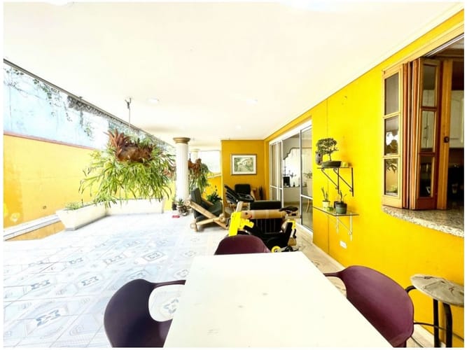 Casa de 4 alcobas en venta en Las Palmas, Medellín, 360 m² · foto 19 de 23