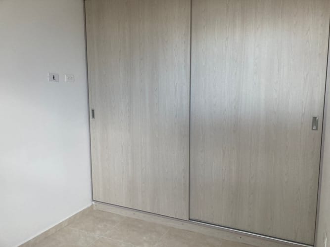 Apartamento de 3 alcobas en venta en Ub. San Remo, Los Patios, 48 m² · foto 12 de 20