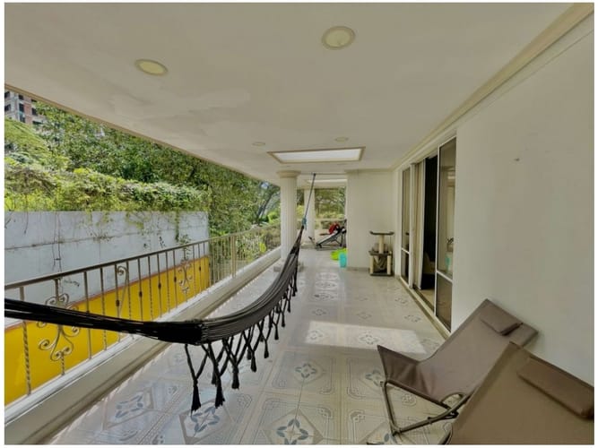 Casa de 4 alcobas en venta en Las Palmas, Medellín, 360 m² · foto 20 de 23