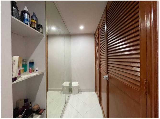 Apartamento de 3 alcobas en venta en Cerro Nutibara, Medellín, 115 m² · foto 12 de 17