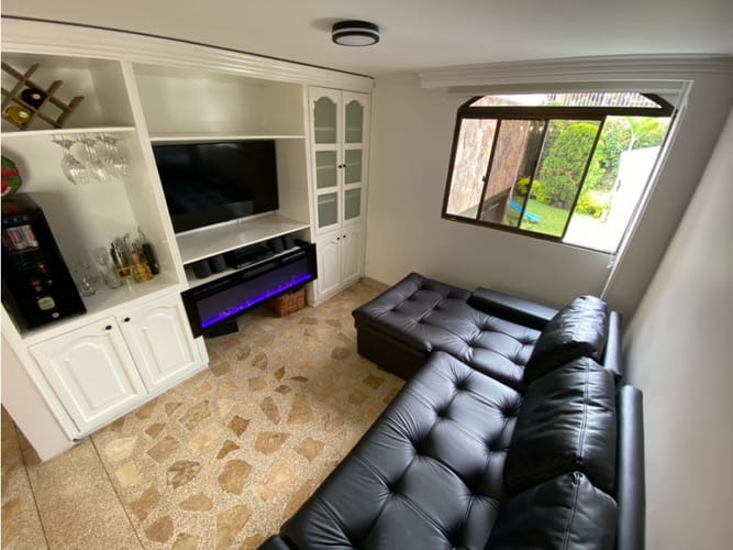Casa de 5 alcobas en venta en Ub. Quintas De San Miguel, Armenia, 190 m² · foto 5 de 24
