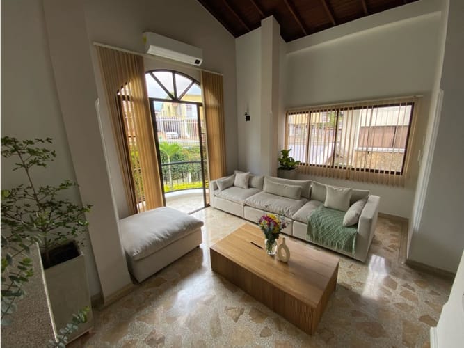 Casa de 5 alcobas en venta en Ub. Quintas De San Miguel, Armenia, 190 m² · foto 14 de 24