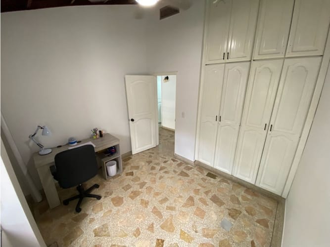 Casa de 5 alcobas en venta en Ub. Quintas De San Miguel, Armenia, 190 m² · foto 18 de 24