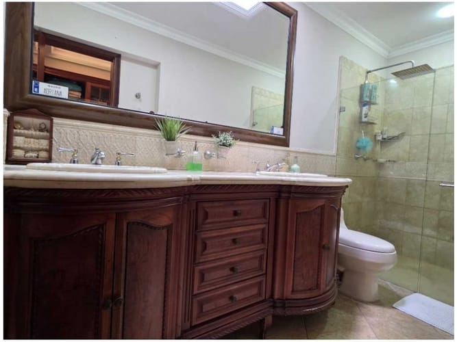 Casa de 4 alcobas en venta en Loma Del Chocho, Envigado, 382 m² · foto 10 de 19