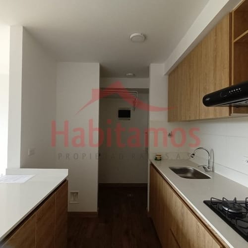 Apartamento de 3 alcobas en arriendo en El Carmen De Viboral, El Carmen de Viboral, 60 m² · foto 2 de 18