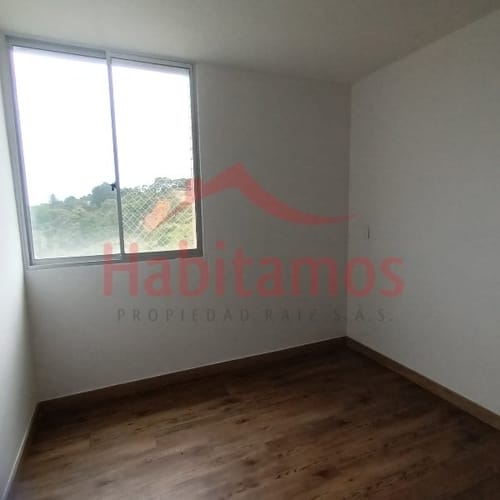 Apartamento de 3 alcobas en arriendo en El Carmen De Viboral, El Carmen de Viboral, 60 m² · foto 9 de 18