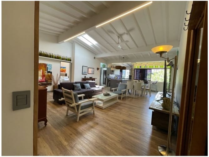 Apartamento de 3 alcobas en venta en Provenza, Medellín, 130 m² · foto 2 de 10