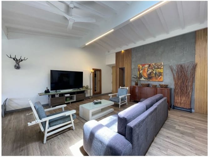 Apartamento de 3 alcobas en venta en Provenza, Medellín, 130 m² · foto 3 de 10