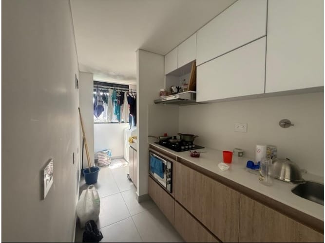 Apartamento de 2 alcobas en venta en Portal De La Sierra, Envigado, 72 m² · foto 12 de 24