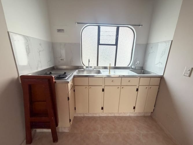 Apartaestudio en arriendo en Noel, Medellín, 30 m² · foto 2 de 5