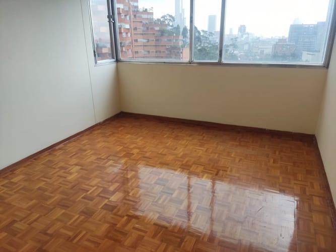 Apartamento de 3 alcobas en arriendo en La Macarena, Bogotá, 130 m² · foto 12 de 12