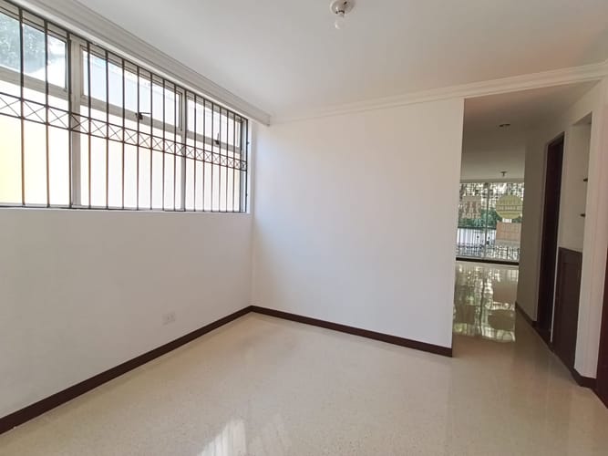 Apartamento de 2 alcobas en arriendo en El Poblado, Medellín, 92 m² · foto 14 de 17