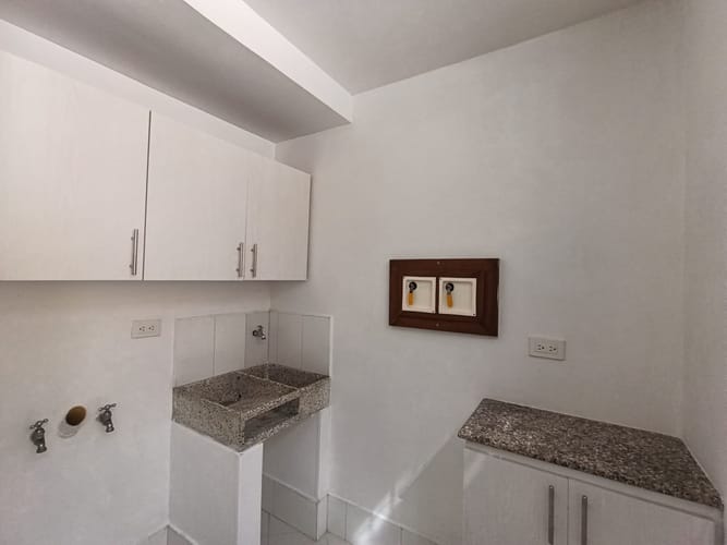 Apartamento de 2 alcobas en arriendo en El Poblado, Medellín, 92 m² · foto 17 de 17