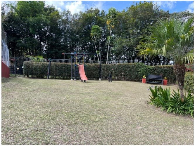 Casa de 3 alcobas en venta en La Ceja, 102 m² · foto 23 de 24