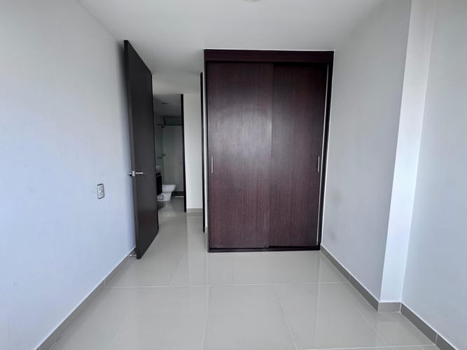 Apartamento de 3 alcobas en arriendo en Señorial, Envigado, 78 m² · foto 10 de 16