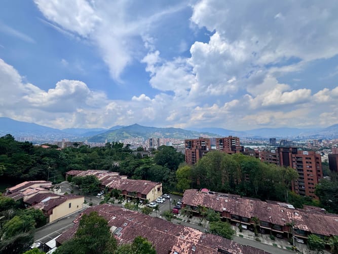 Apartamento de 3 alcobas en arriendo en Señorial, Envigado, 78 m² · foto 15 de 16