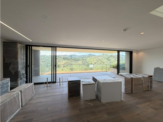 Casa de 3 alcobas en arriendo en La Candelaria, Rionegro, 428 m² · foto 7 de 24