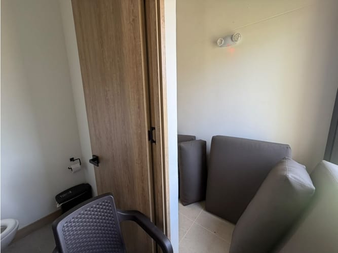 Casa de 3 alcobas en arriendo en La Candelaria, Rionegro, 428 m² · foto 10 de 24