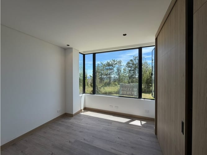 Casa de 3 alcobas en arriendo en La Candelaria, Rionegro, 428 m² · foto 18 de 24