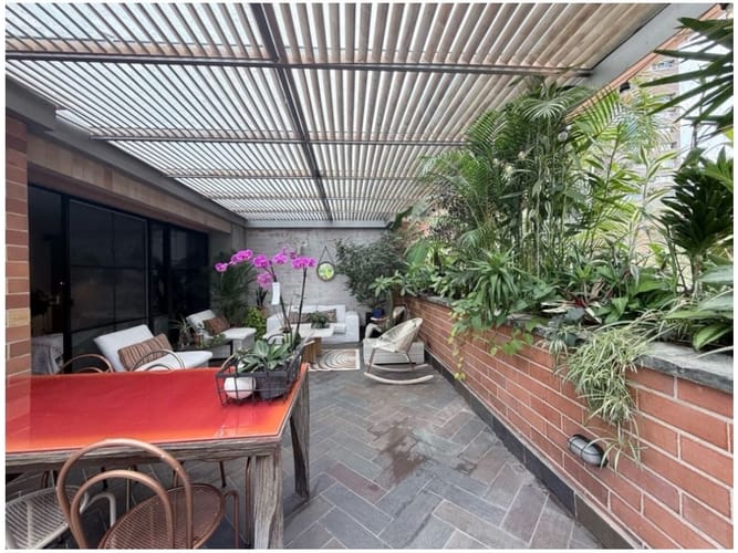 Apartamento de 2 alcobas en venta en Alejandria, Medellín, 170 m² · foto 6 de 23