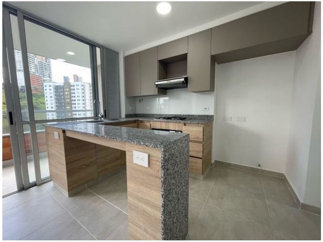 Apartamento de 2 alcobas en venta en Sabaneta Real, Sabaneta, 69 m² · foto 2 de 8