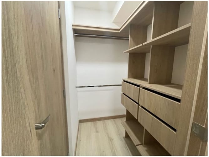 Apartamento de 2 alcobas en venta en Sabaneta Real, Sabaneta, 69 m² · foto 5 de 8